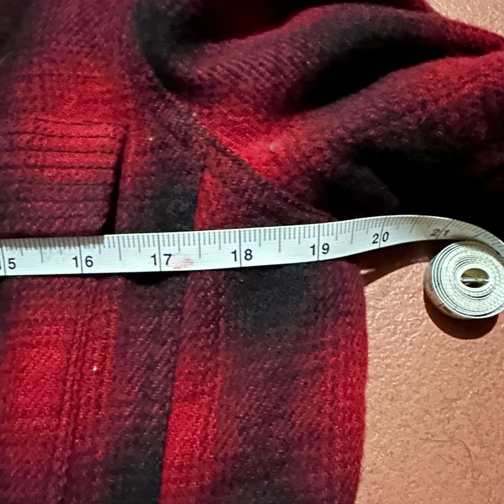 Checkered, Button Down Jacket Eddie Bauer - image 7